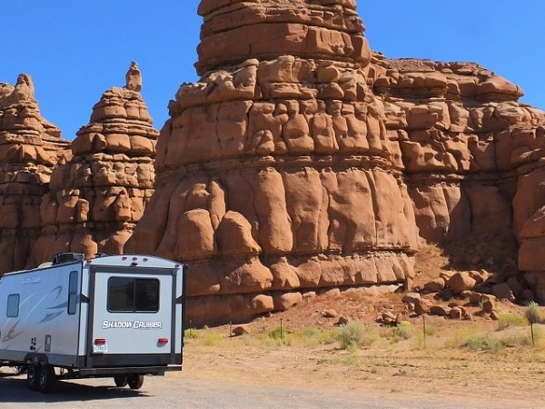 Capitol Reef NP: Ripe Fruit Trees and Views that&nbsp;Please