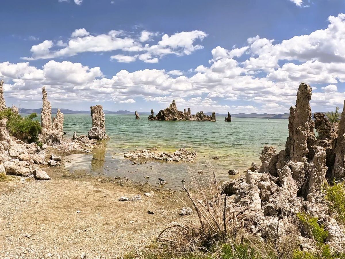 LITTLE ROCKS 1:  Tufas, Tahoe and Little&nbsp;Yellowstone